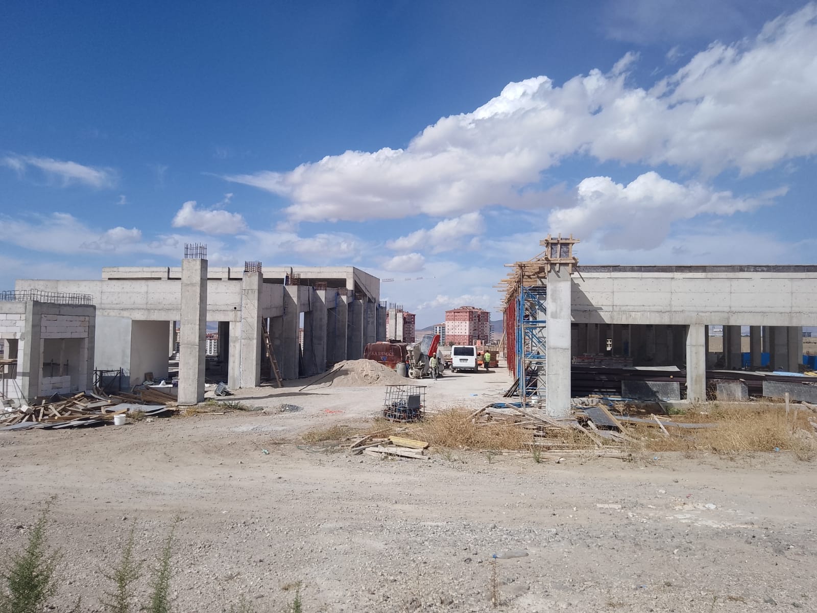 Ankara Büyükşehir Belediyesi, Sincan Alcı Mahallesi’nde Pazar Yeri Projesi Tüm Hızıyla Devam ediyor.